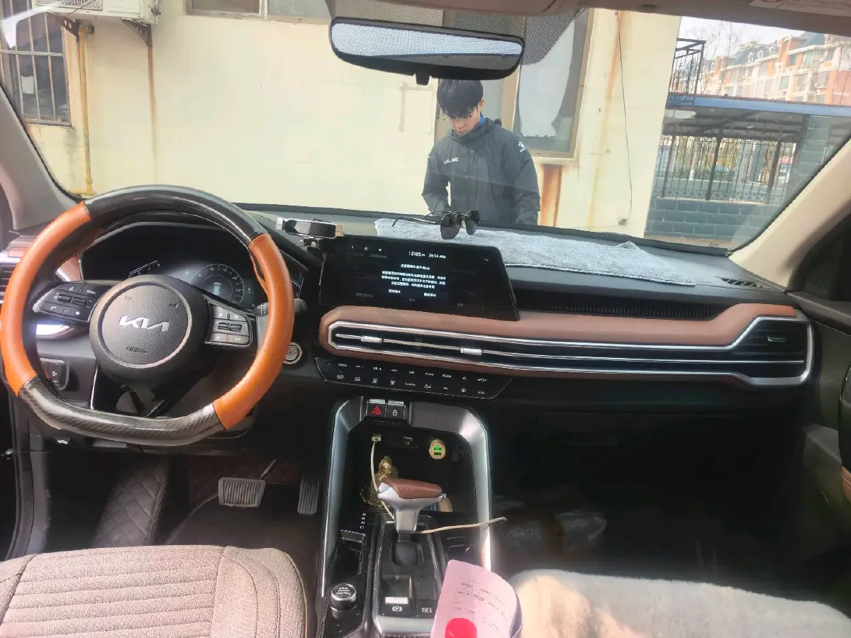 2021 Kia Sportage R 2.0L 161HP L4 6AT,autocango,china used car exporter,china ev exporter,chinese used car exporter,chinese used ev exporter