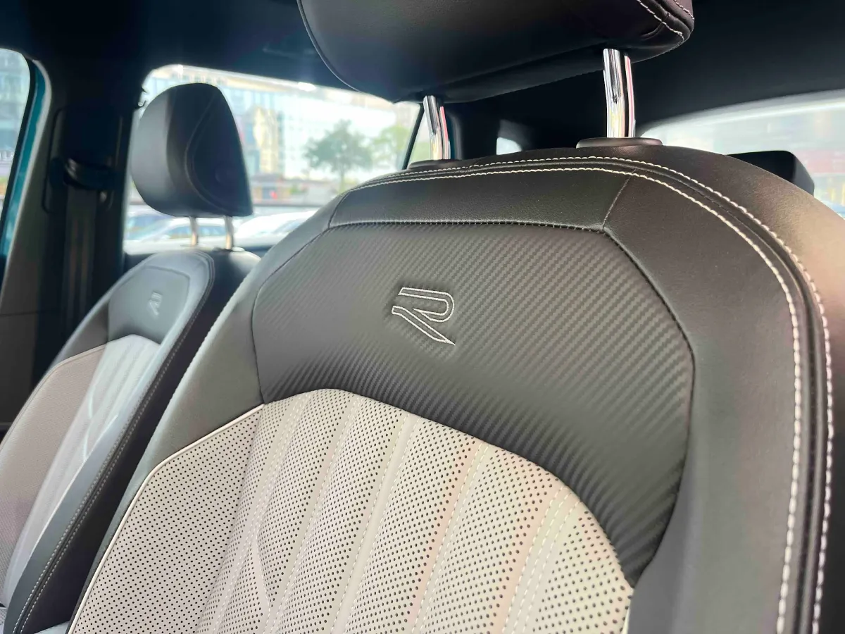 2023 Volkswagen Tayron 2.0T 220HP L4 7DCT,autocango,china used car exporter,china ev exporter,chinese used car exporter,chinese used ev exporter