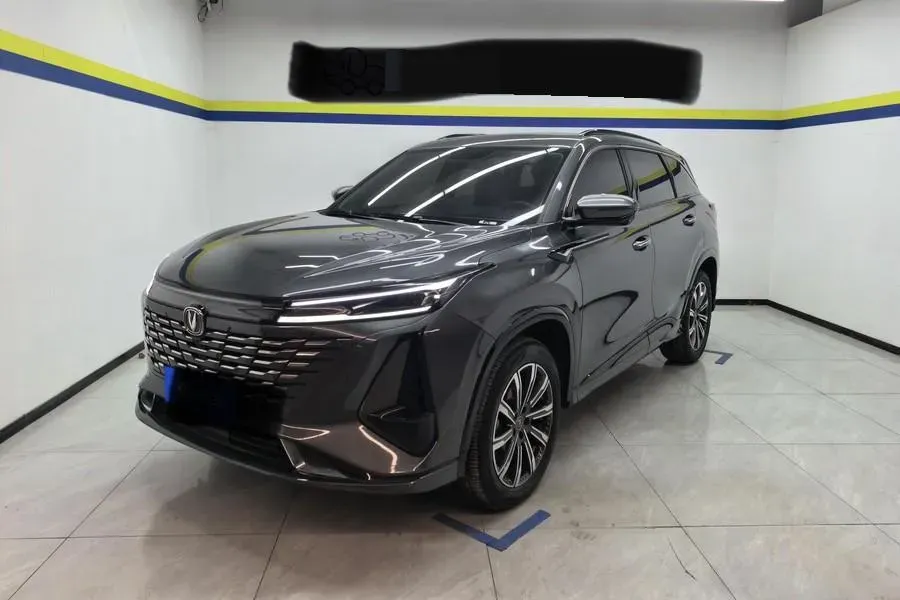 2023 ChangAn CS75 1.5T 188HP L4 7DCT,autocango,china used car exporter,china ev exporter,chinese used car exporter,chinese used ev exporter