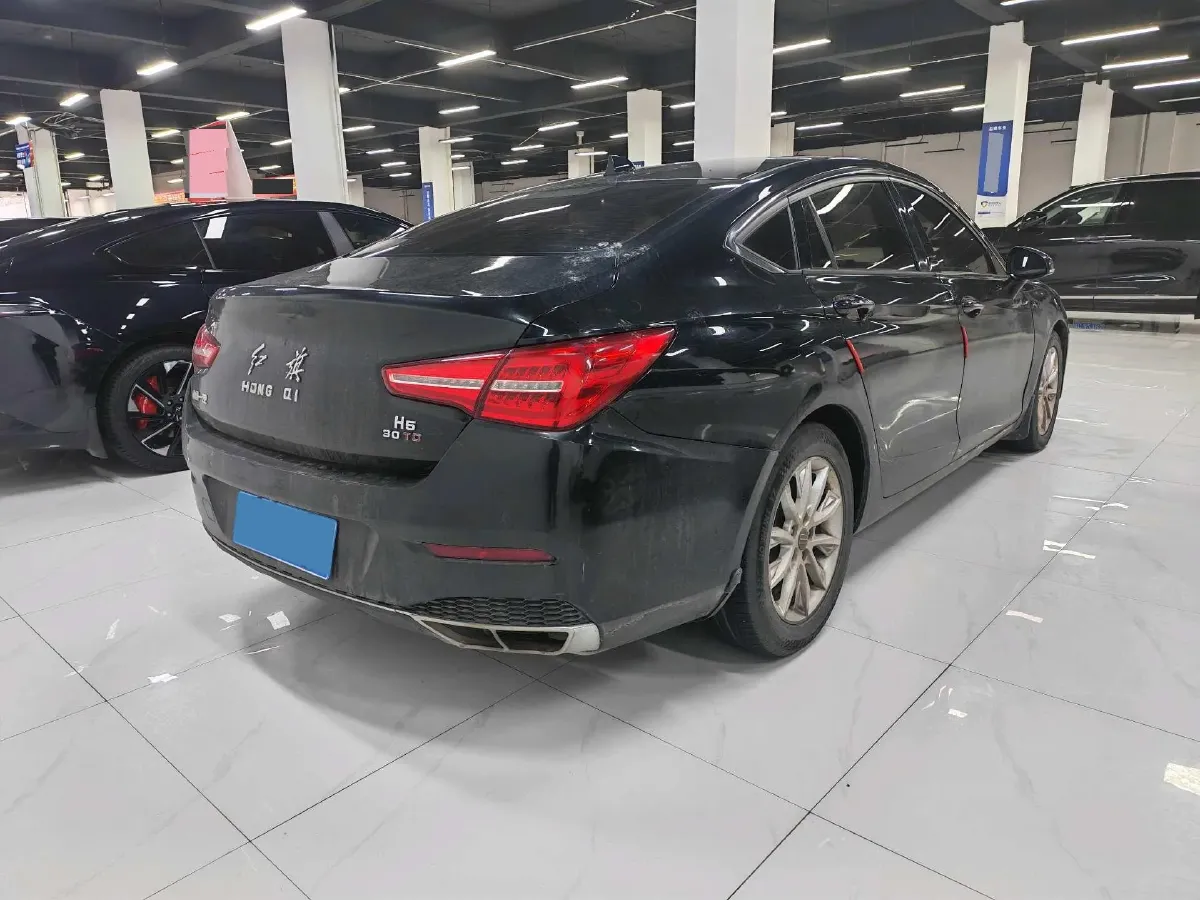 2019 HongQi H5 1.8T 180HP L4 6AT,autocango,china used car exporter,china ev exporter,chinese used car exporter,chinese used ev exporter