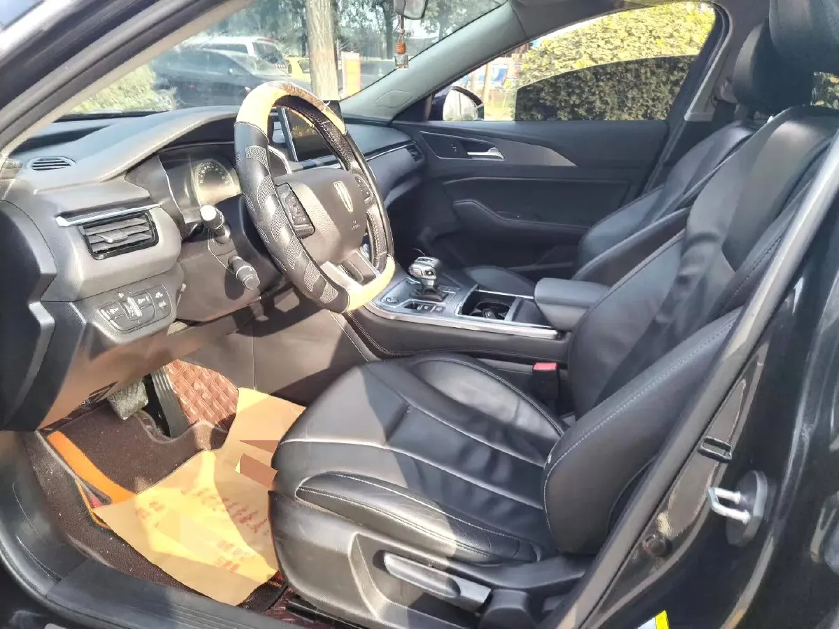 2022 HongQi H5 1.5T 169HP L4 7DCT,autocango,china used car exporter,china ev exporter,chinese used car exporter,chinese used ev exporter