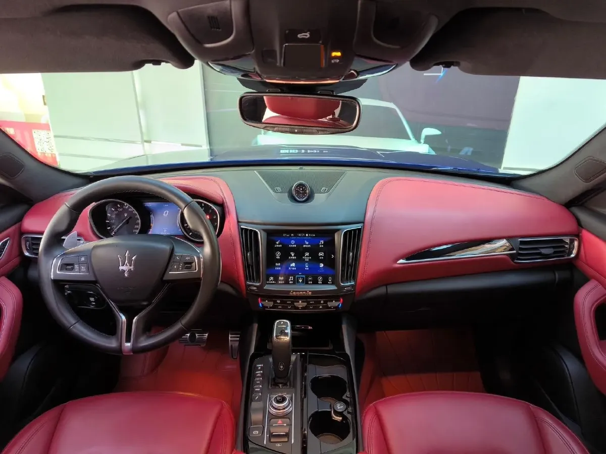 2019 Maserati Levante 3.0T 350HP V6 8AT,autocango,china used car exporter,china ev exporter,chinese used car exporter,chinese used ev exporter