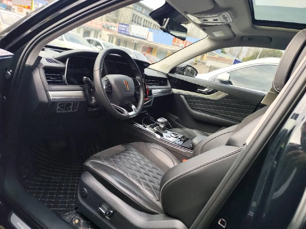 2019 HongQi HS5 2.0T 224HP L4 6AT,autocango,china used car exporter,china ev exporter,chinese used car exporter,chinese used ev exporter