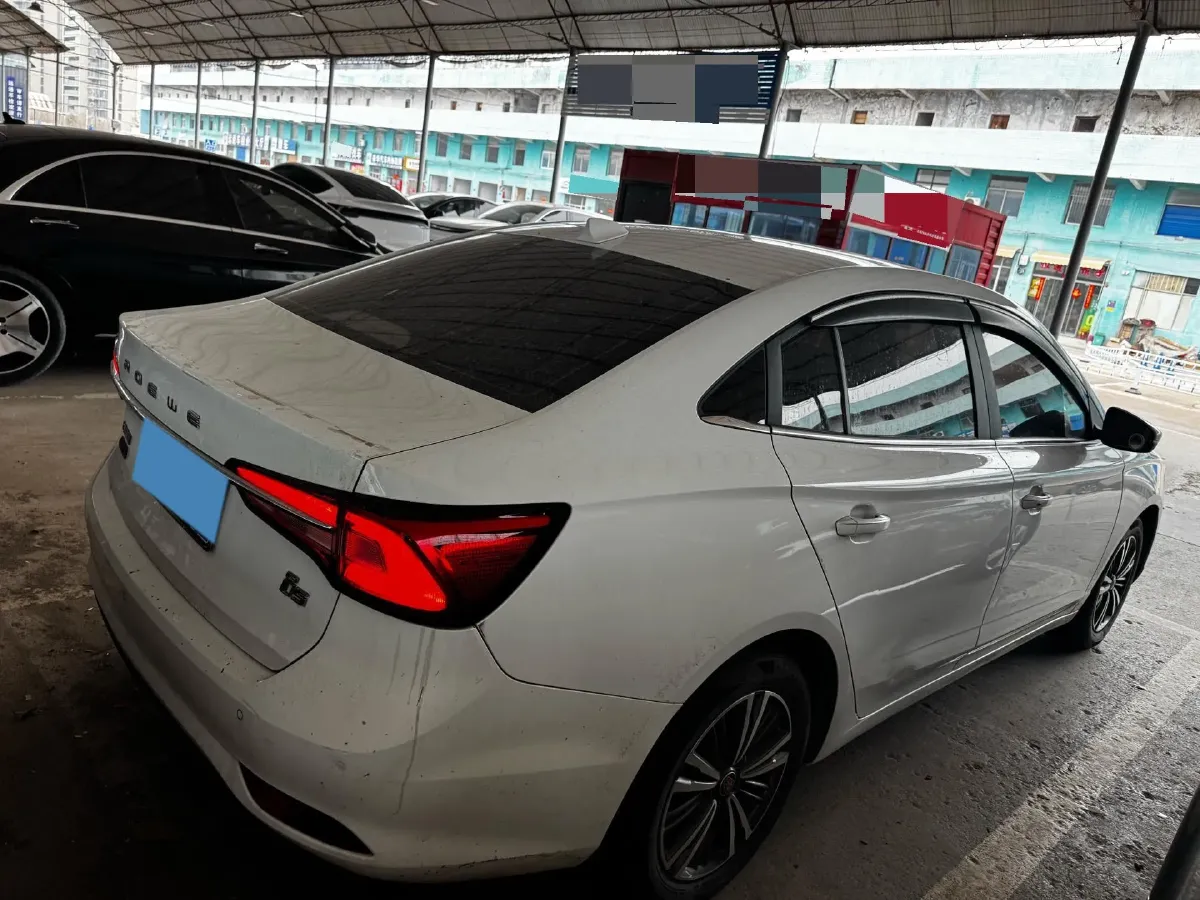 2019 Roewe i5 1.5L 120HP L4 5MT,autocango,china used car exporter,china ev exporter,chinese used car exporter,chinese used ev exporter