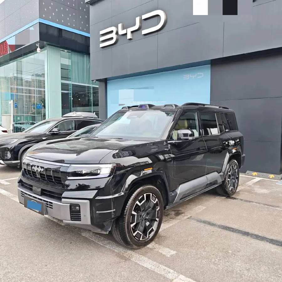 2025 FangChengBao Bao 8 2.0T 245HP L4 E-CVT PHEV 36.8KWH,autocango,china used car exporter,china ev exporter,chinese used car exporter,chinese used ev exporter