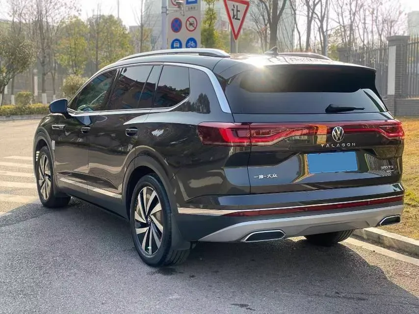2022 Volkswagen Talagon 2.0T 220HP L4 7DCT,autocango,china used car exporter,china ev exporter,chinese used car exporter,chinese used ev exporter
