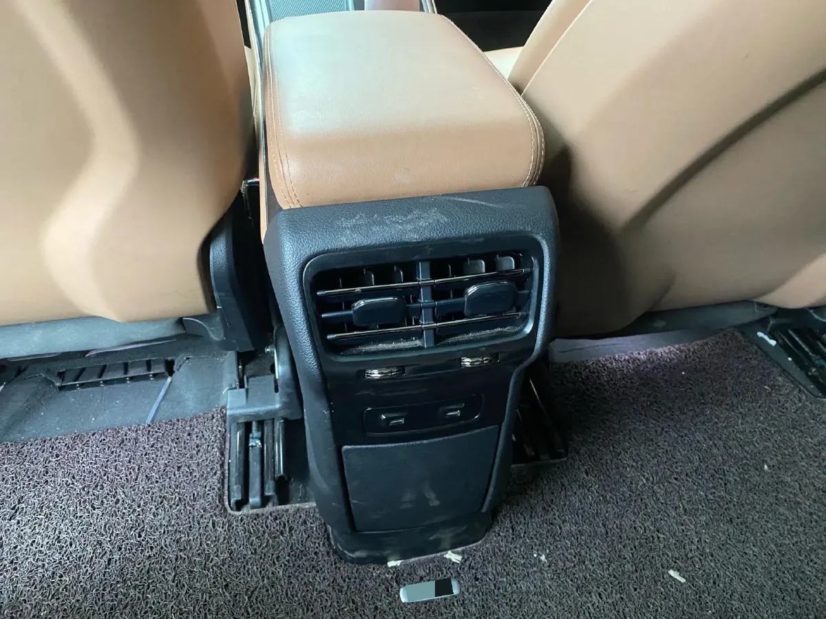 2020 NIO ES6 BEV 70KWH,autocango,china used car exporter,china ev exporter,chinese used car exporter,chinese used ev exporter