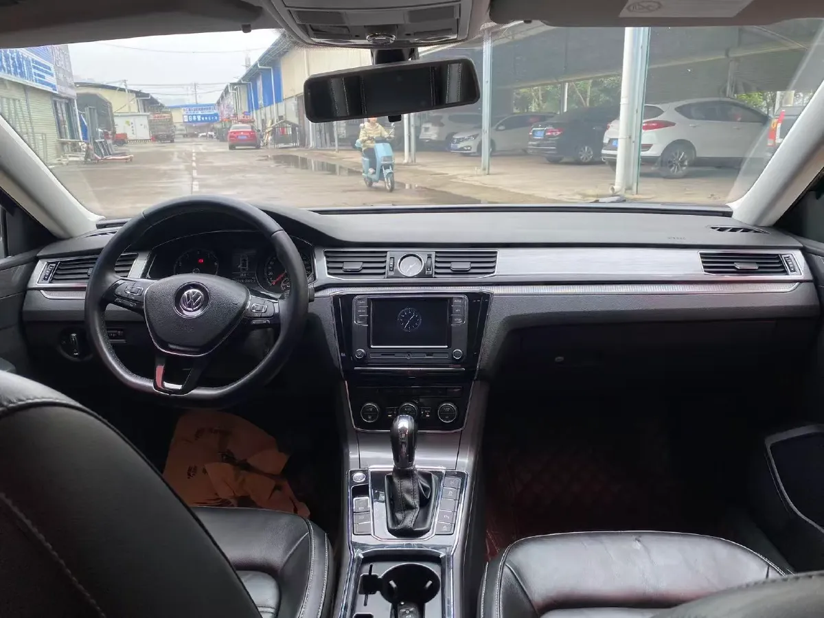 2017 Volkswagen Passat 1.8T 180HP L4 7DCT,autocango,china used car exporter,china ev exporter,chinese used car exporter,chinese used ev exporter