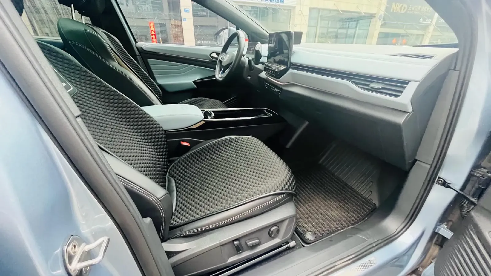 2023 Volkswagen ID.4 X BEV 52.8KWH,autocango,china used car exporter,china ev exporter,chinese used car exporter,chinese used ev exporter