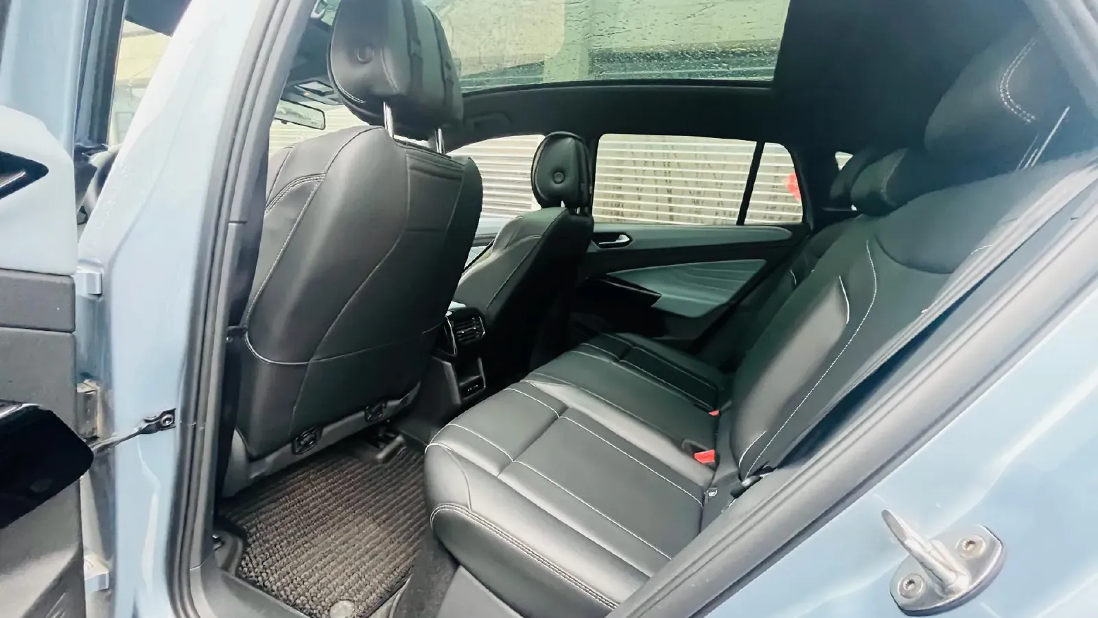 2023 Volkswagen ID.4 X BEV 52.8KWH,autocango,china used car exporter,china ev exporter,chinese used car exporter,chinese used ev exporter