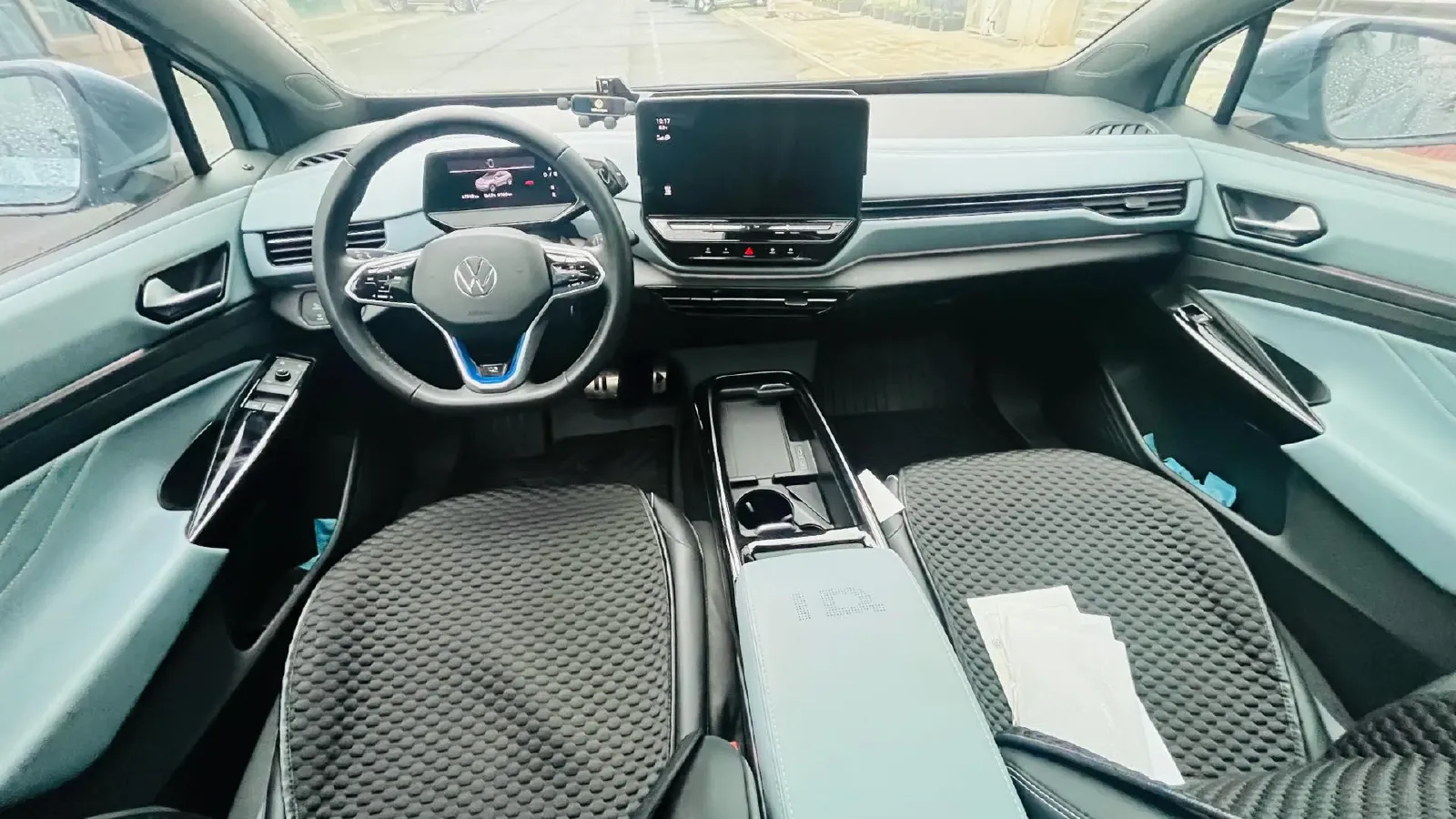 2023 Volkswagen ID.4 X BEV 52.8KWH,autocango,china used car exporter,china ev exporter,chinese used car exporter,chinese used ev exporter