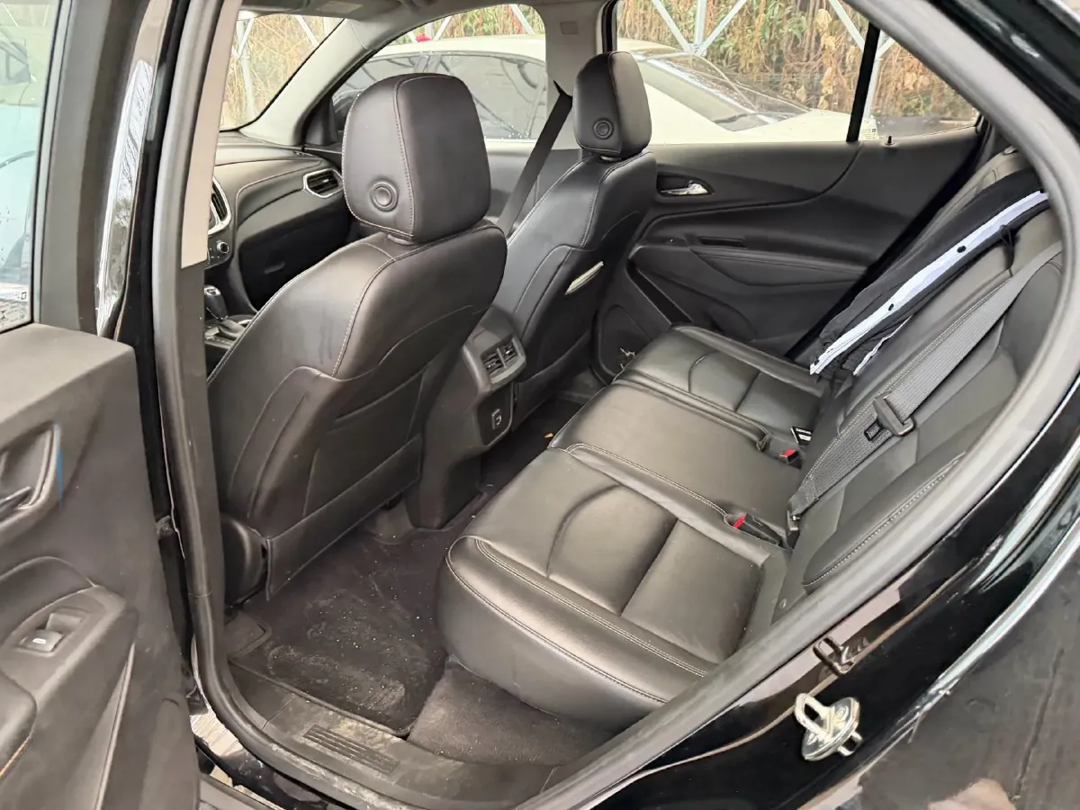 2018 Chevrolet Equinox 2.0T 260HP L4 9AT,autocango,china used car exporter,china ev exporter,chinese used car exporter,chinese used ev exporter