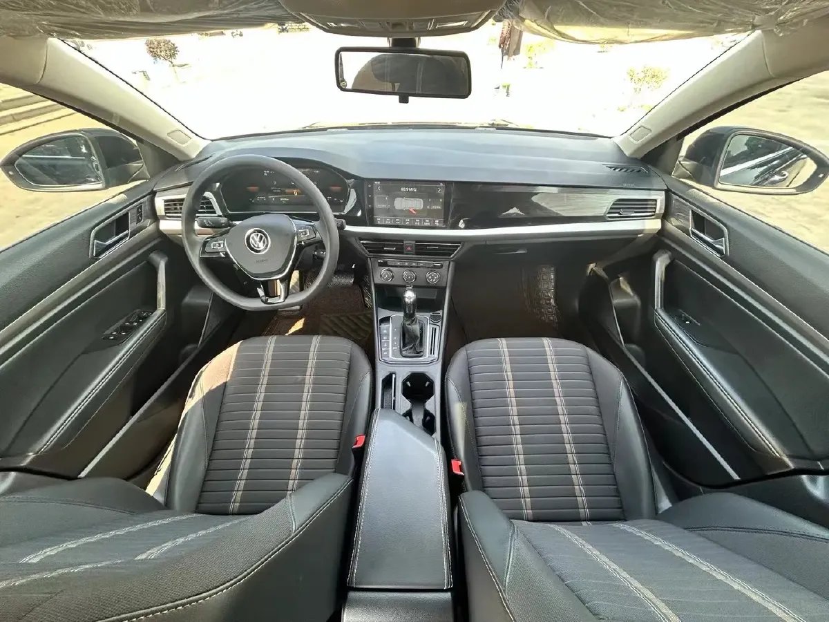 2021 Volkswagen Lavida 1.4T 150HP L4 7DCT,autocango,china used car exporter,china ev exporter,chinese used car exporter,chinese used ev exporter