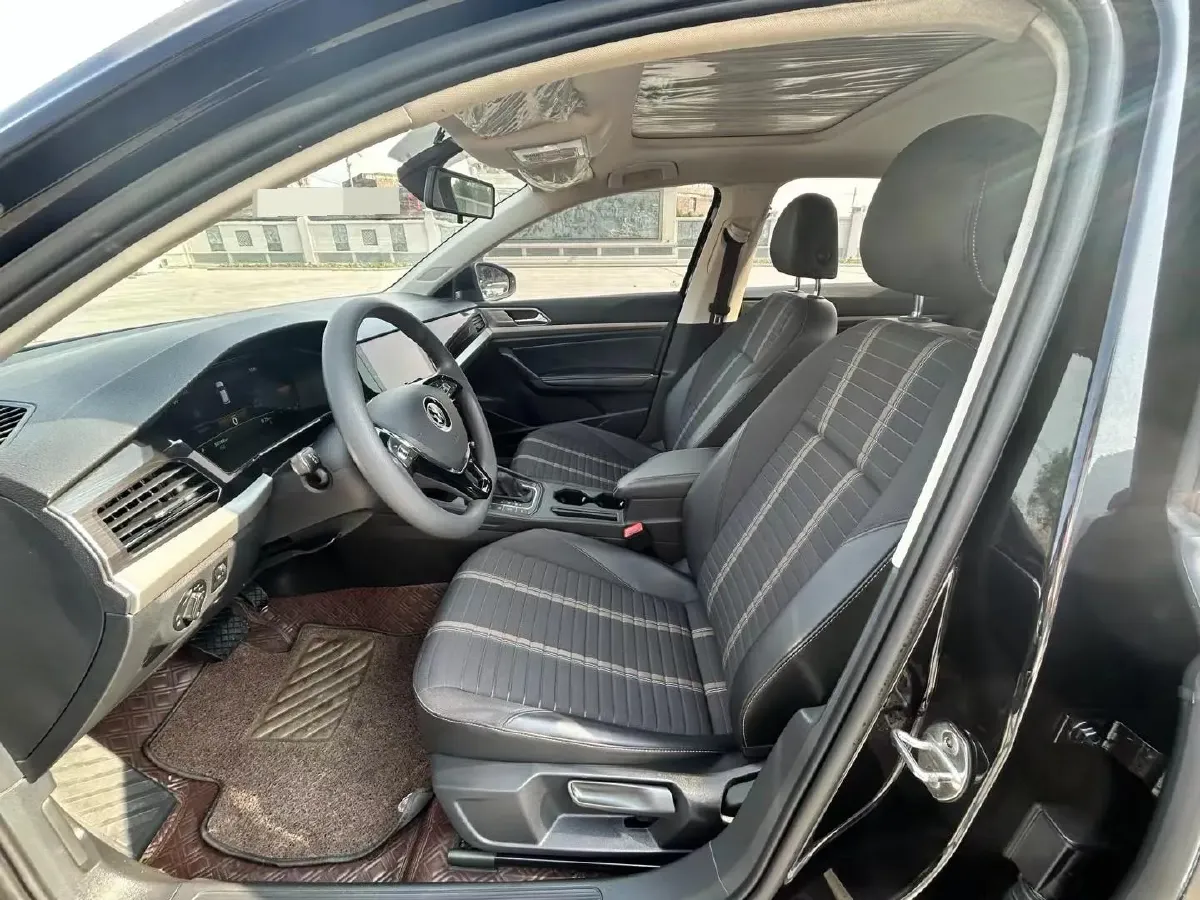 2021 Volkswagen Lavida 1.4T 150HP L4 7DCT,autocango,china used car exporter,china ev exporter,chinese used car exporter,chinese used ev exporter