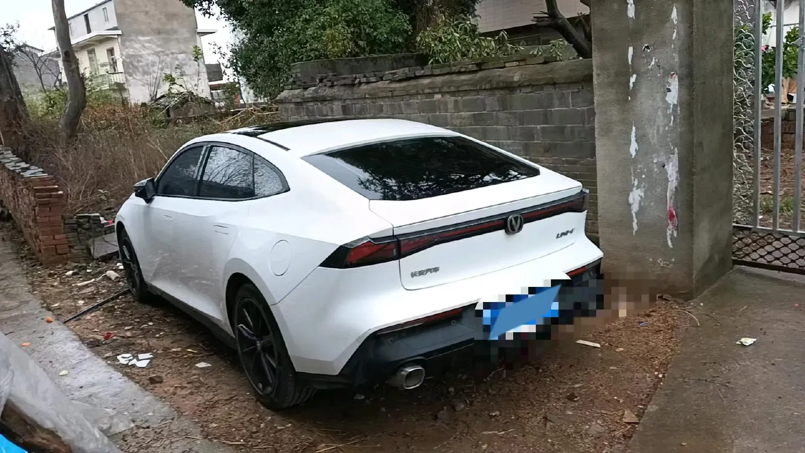 2023 ChangAn UNI-V 1.5T 188HP L4 7DCT,autocango,china used car exporter,china ev exporter,chinese used car exporter,chinese used ev exporter