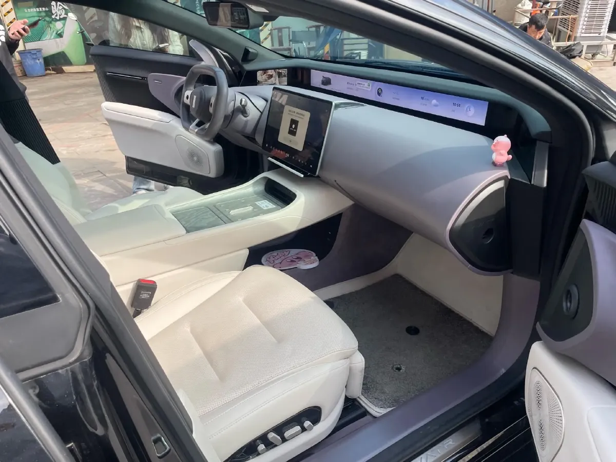 2024 Avatr 12 BEV 94.5KWH,autocango,china used car exporter,china ev exporter,chinese used car exporter,chinese used ev exporter