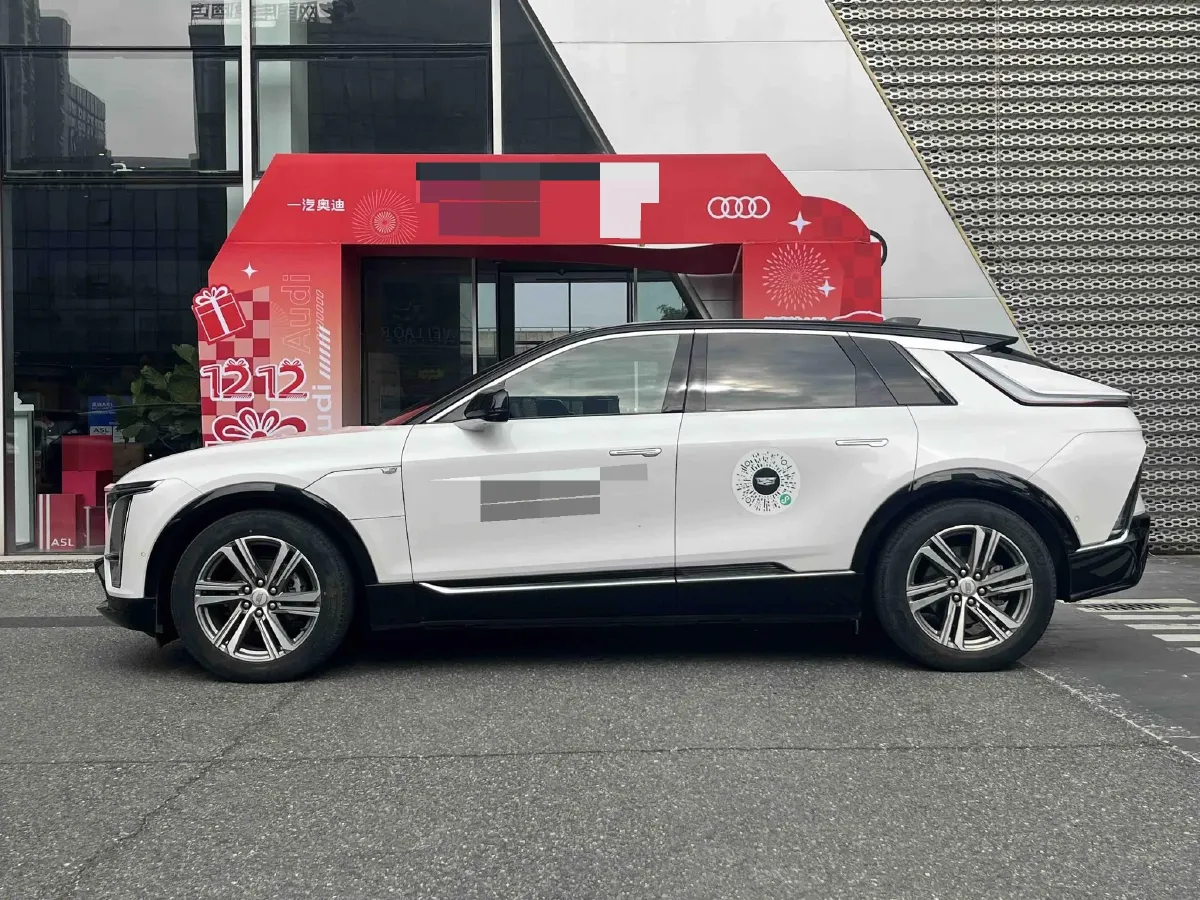 2022 Cadillac IQ Lyriq BEV 95.7KWH,autocango,china used car exporter,china ev exporter,chinese used car exporter,chinese used ev exporter