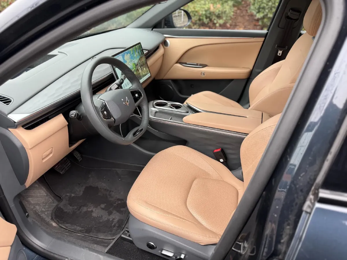 2024 MAXUS DaJia 5 BEV 61.1KWH,autocango,china used car exporter,china ev exporter,chinese used car exporter,chinese used ev exporter