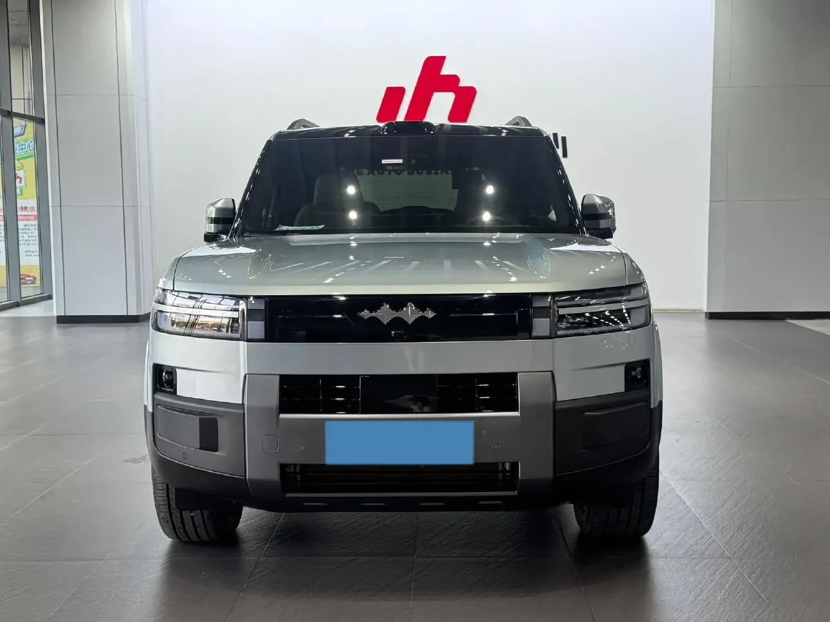 2025 FangChengBao Tai 7 1.5T 156HP L4 E-CVT PHEV,autocango,china used car exporter,china ev exporter,chinese used car exporter,chinese used ev exporter