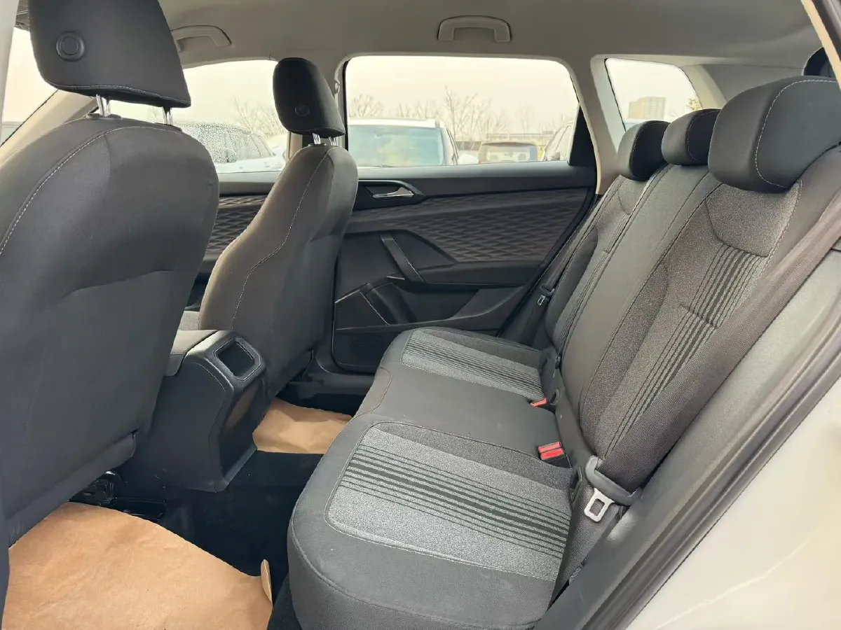 2021 Volkswagen Tharu 1.4T 150HP L4 7DCT,autocango,china used car exporter,china ev exporter,chinese used car exporter,chinese used ev exporter