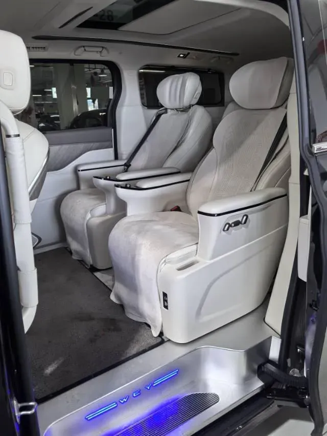 2025 WEY HighMountain 1.5T 170HP L4 4DHT PHEV,autocango,china used car exporter,china ev exporter,chinese used car exporter,chinese used ev exporter