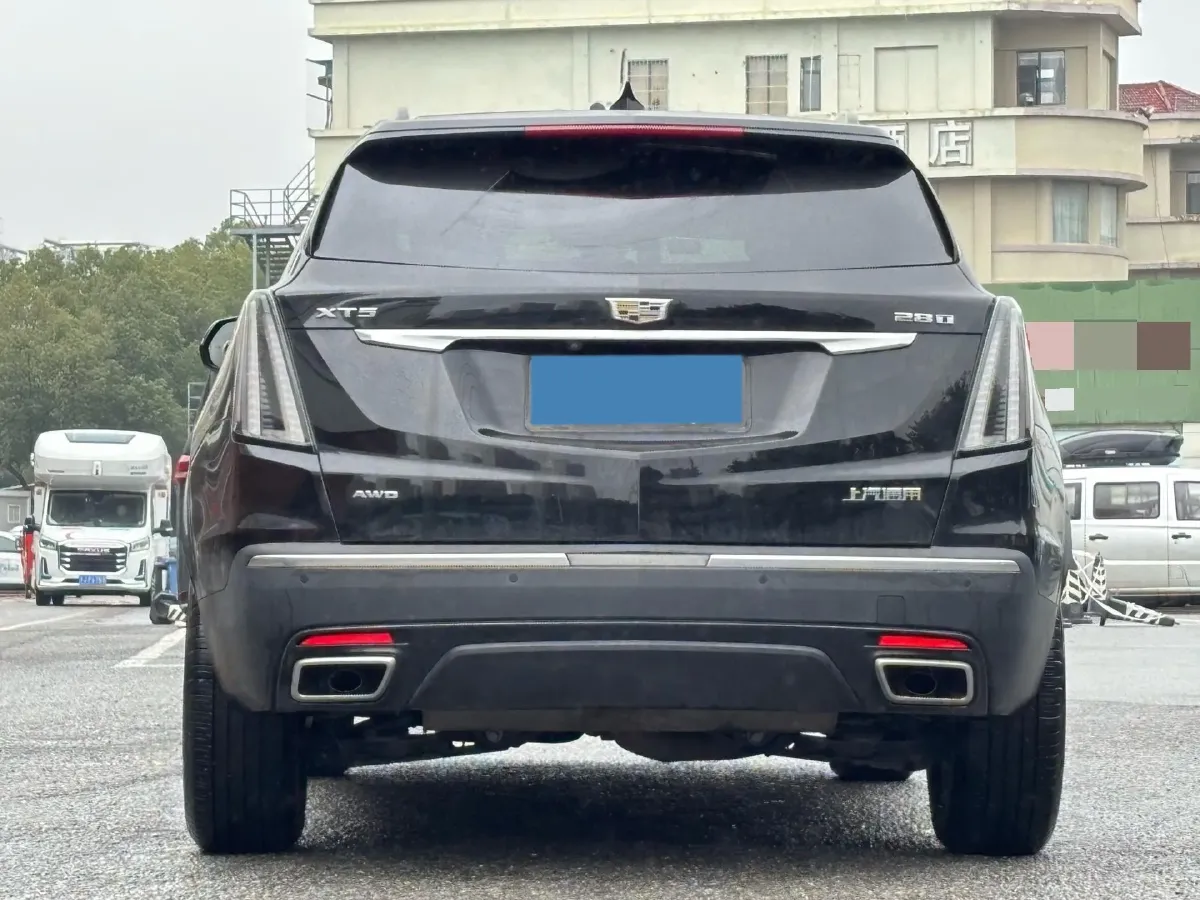 2021 Cadillac XT5 2.0T 237HP L4 9AT,autocango,china used car exporter,china ev exporter,chinese used car exporter,chinese used ev exporter