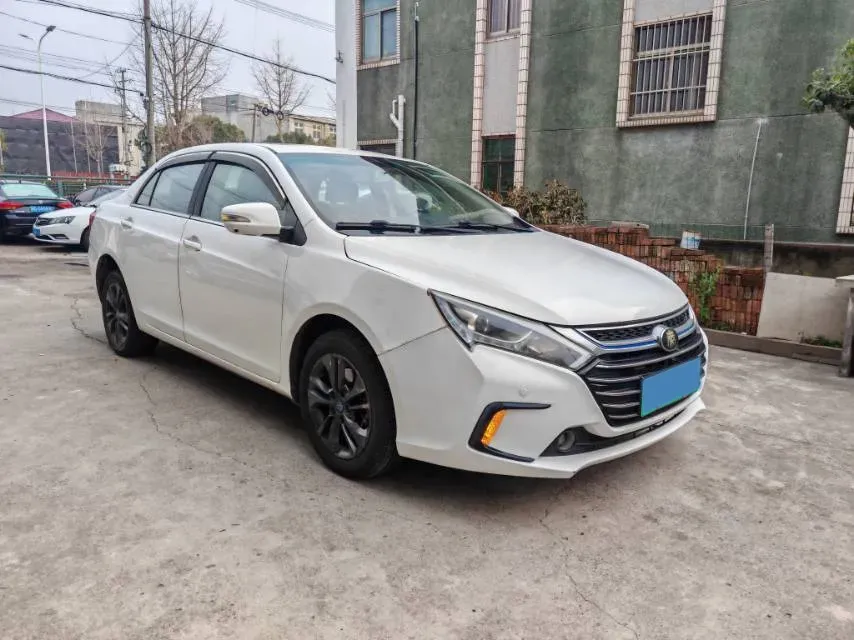 2017 BYD Qin 1.5T 154HP L4 6DCT PHEV 15.2KWH,autocango,china used car exporter,china ev exporter,chinese used car exporter,chinese used ev exporter
