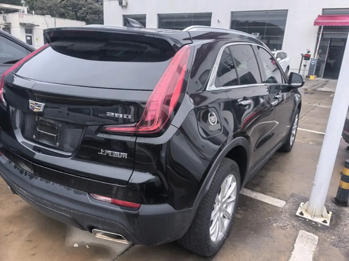 2021 Cadillac XT4 2.0T 237HP L4 9AT,autocango,china used car exporter,china ev exporter,chinese used car exporter,chinese used ev exporter