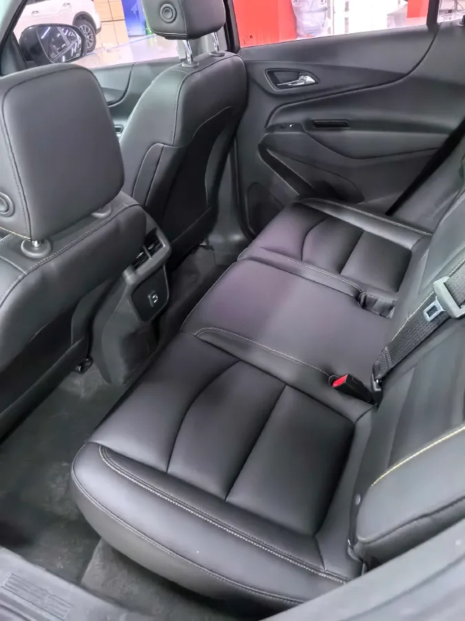 2022 Chevrolet Equinox 1.5T 169HP L4 6AT,autocango,china used car exporter,china ev exporter,chinese used car exporter,chinese used ev exporter