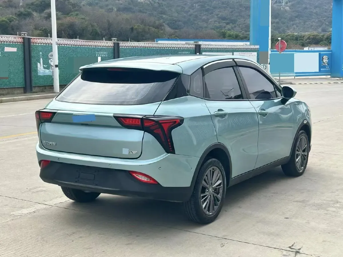2022 ChangAn Oshan X7 Plus 1.5T 188HP L4 7DCT,autocango,china used car exporter,china ev exporter,chinese used car exporter,chinese used ev exporter
