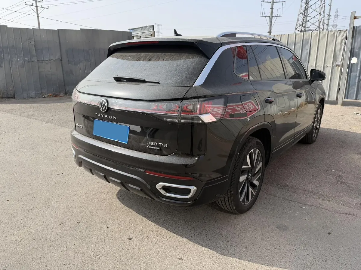 2023 Volkswagen Tayron 2.0T 220HP L4 7DCT,autocango,china used car exporter,china ev exporter,chinese used car exporter,chinese used ev exporter