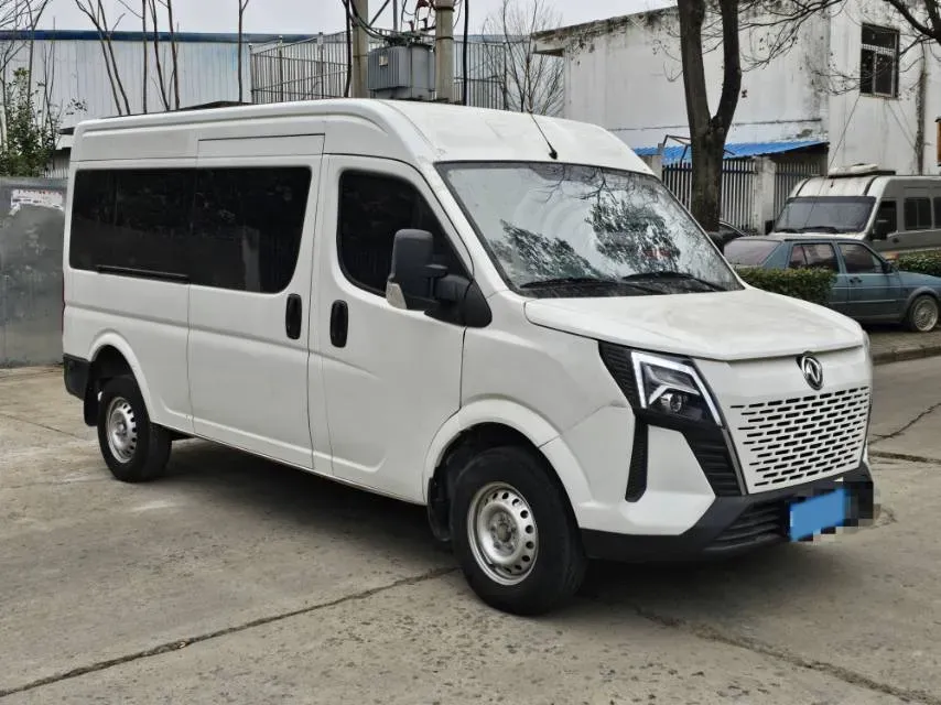 2023 Dongfeng RuiQi 7 2.0T 228HP L4 6MT,autocango,china used car exporter,china ev exporter,chinese used car exporter,chinese used ev exporter