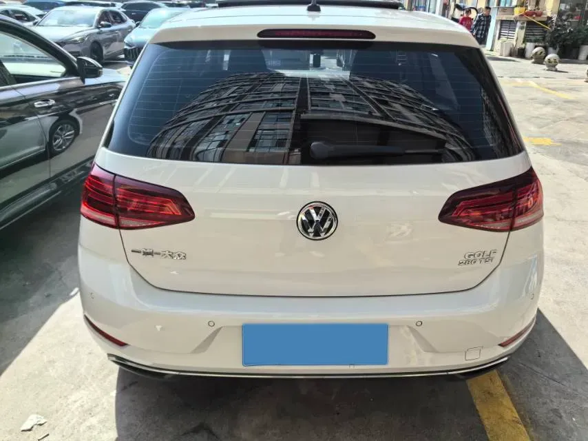 2019 Brilliance Auto V7 1.8T 231HP L4 7DCT,autocango,china used car exporter,china ev exporter,chinese used car exporter,chinese used ev exporter