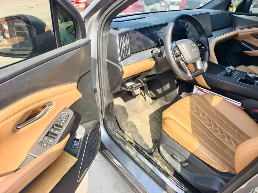 2024 BYD SongL DM-i 1.5L 101HP L4 E-CVT PHEV 18.3KWH,autocango,china used car exporter,china ev exporter,chinese used car exporter,chinese used ev exporter