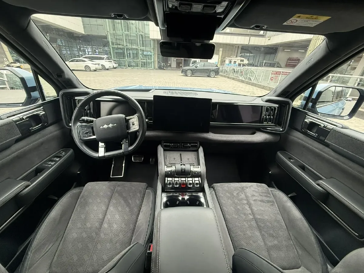 2023 Toyota Crown Kluger 2.5L 189HP L4 E-CVT Hybrid,autocango,china used car exporter,china ev exporter,chinese used car exporter,chinese used ev exporter