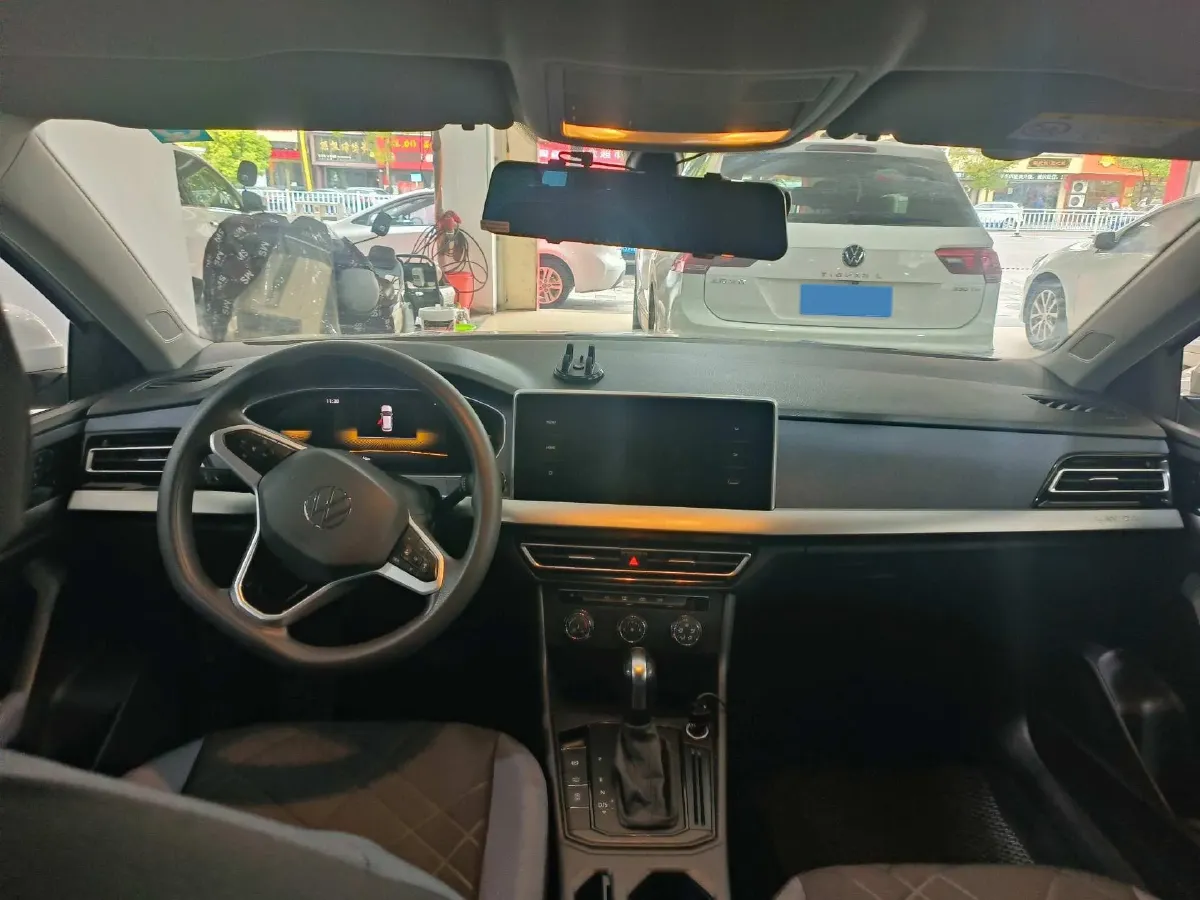 2023 Volkswagen Lavida 1.5L 110HP L4 6AT,autocango,china used car exporter,china ev exporter,chinese used car exporter,chinese used ev exporter