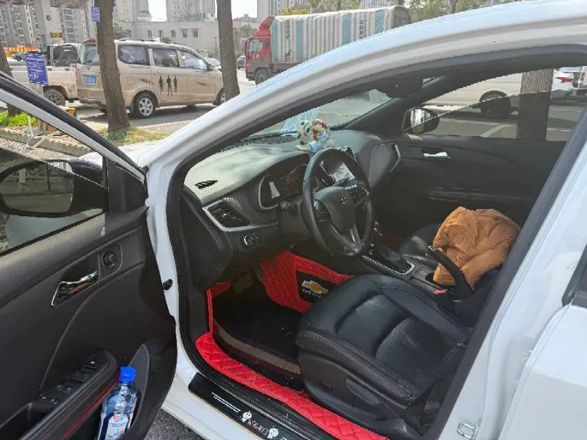 2019 Chevrolet Monza 1.3T 163HP L3 6AT,autocango,china used car exporter,china ev exporter,chinese used car exporter,chinese used ev exporter