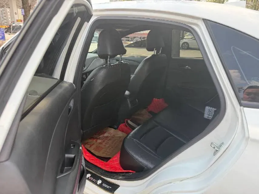 2019 Chevrolet Monza 1.3T 163HP L3 6AT,autocango,china used car exporter,china ev exporter,chinese used car exporter,chinese used ev exporter