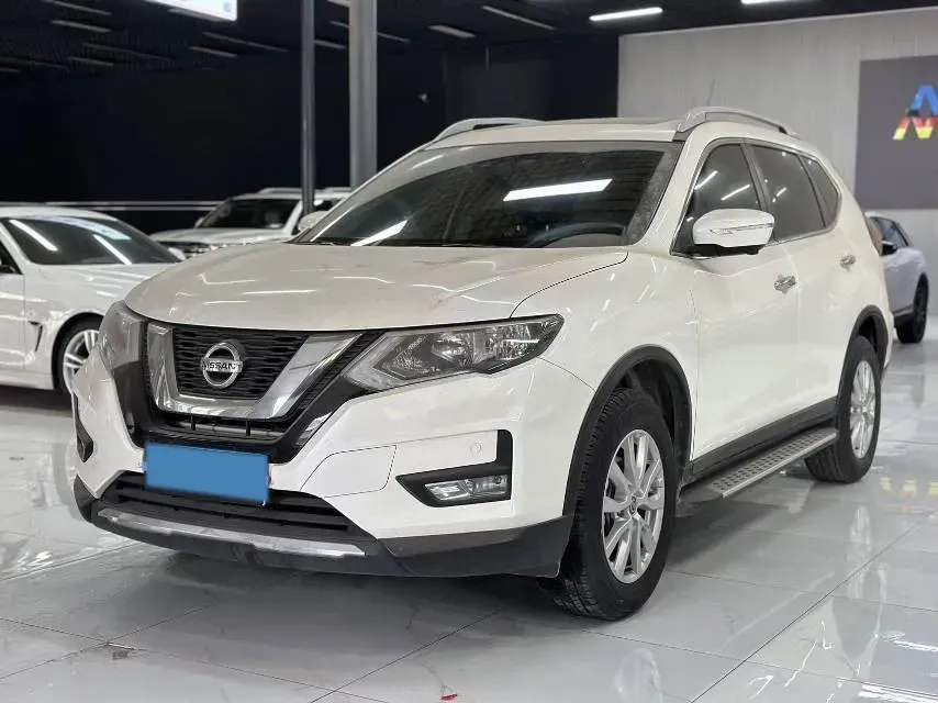 2023 Nissan X-Trail 2.0L 151HP L4 CVT,autocango,china used car exporter,china ev exporter,chinese used car exporter,chinese used ev exporter