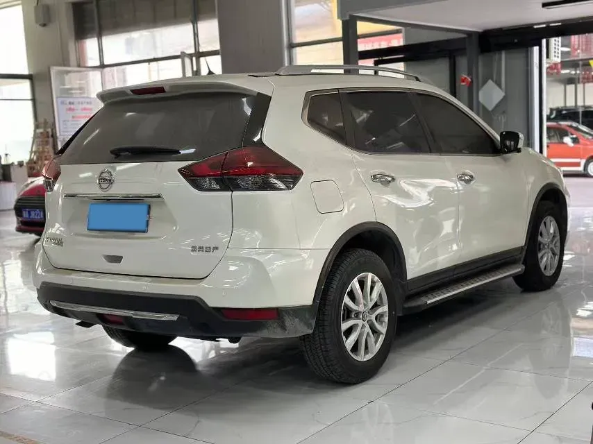 2023 Nissan X-Trail 2.0L 151HP L4 CVT,autocango,china used car exporter,china ev exporter,chinese used car exporter,chinese used ev exporter