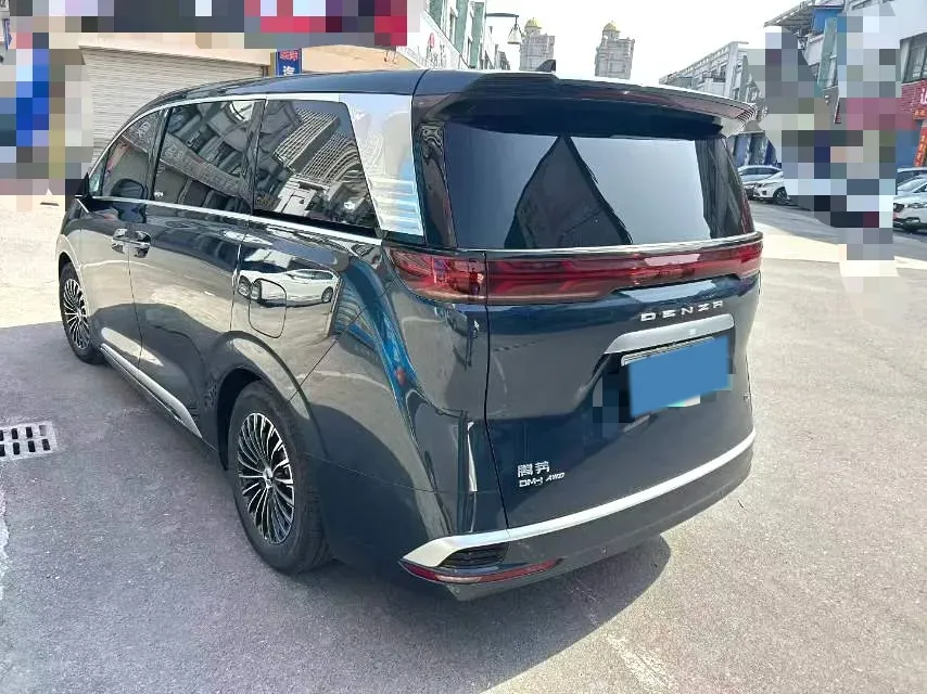 2022 Mercedes-Benz GLC Class 2.0T 197HP L4 9AT,autocango,china used car exporter,china ev exporter,chinese used car exporter,chinese used ev exporter