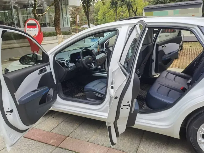 2024 Chevrolet Monza 1.5L 113HP L4 6DCT,autocango,china used car exporter,china ev exporter,chinese used car exporter,chinese used ev exporter