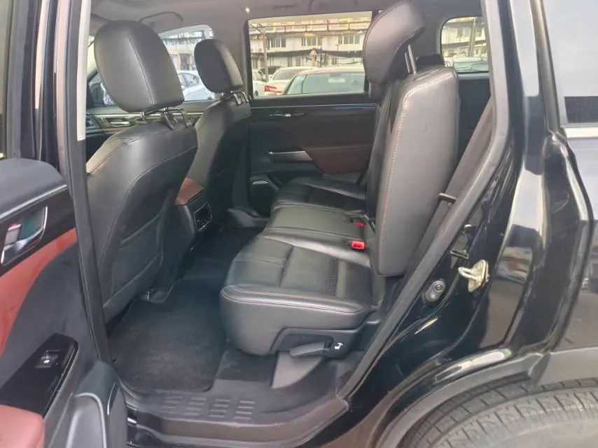 2017 GAC Trumpchi GS8 2.0T 201HP L4 6AT,autocango,china used car exporter,china ev exporter,chinese used car exporter,chinese used ev exporter