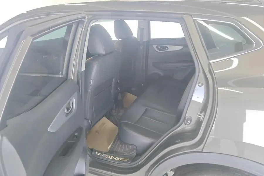 2021 Nissan Qashqai 2.0L 151HP L4 CVT,autocango,china used car exporter,china ev exporter,chinese used car exporter,chinese used ev exporter