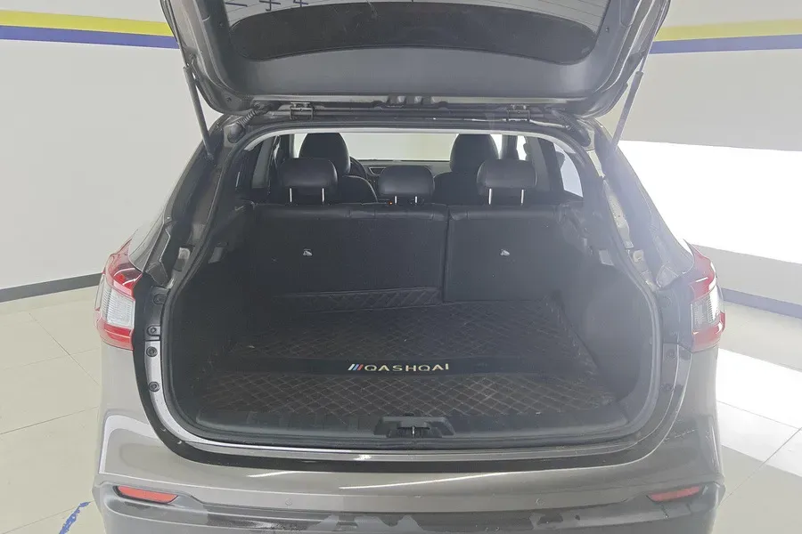 2021 Nissan Qashqai 2.0L 151HP L4 CVT,autocango,china used car exporter,china ev exporter,chinese used car exporter,chinese used ev exporter