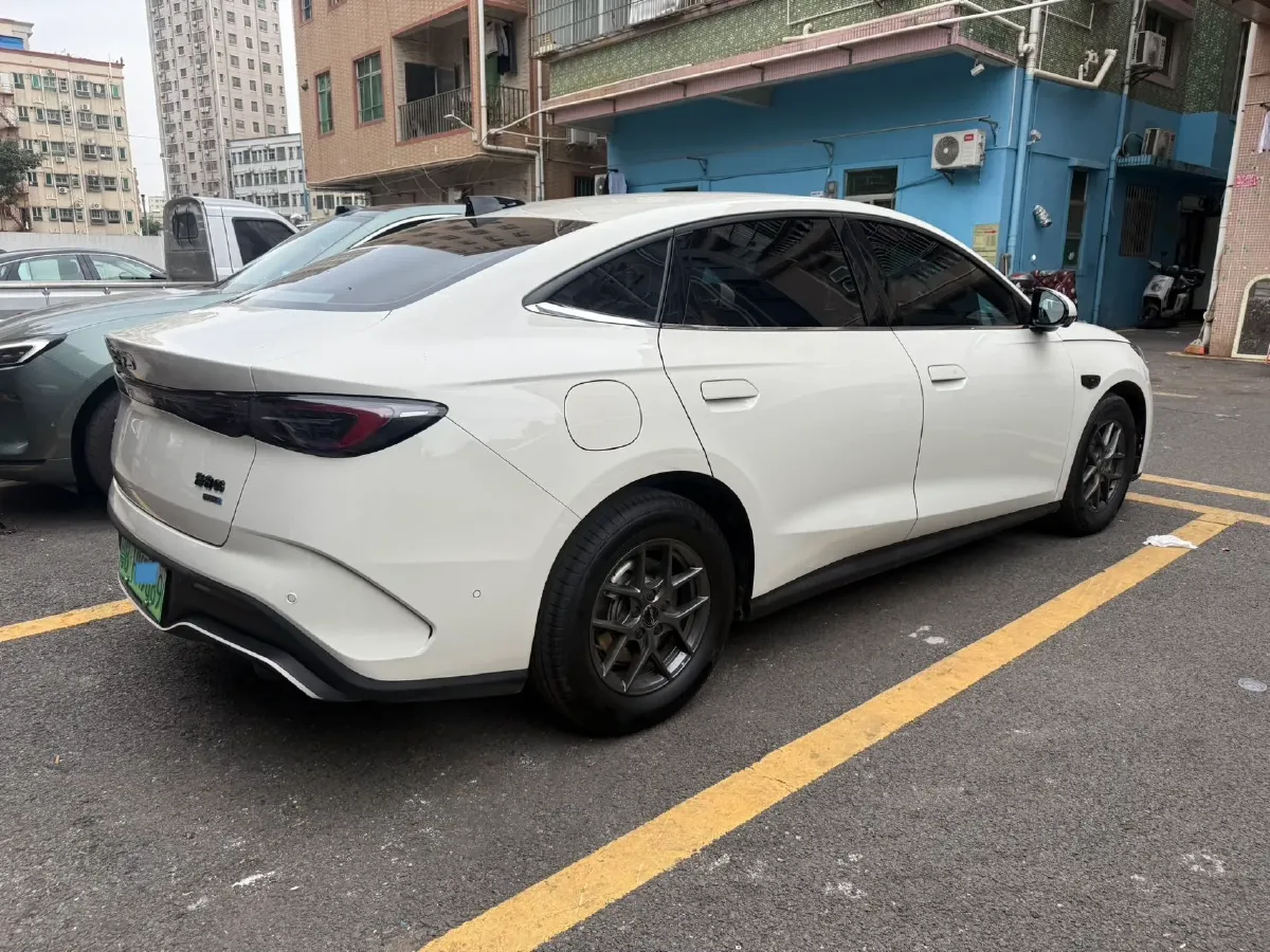 2025 BYD Seal06 1.5L 101HP L4 E-CVT PHEV 10.08KWH,autocango,china used car exporter,china ev exporter,chinese used car exporter,chinese used ev exporter