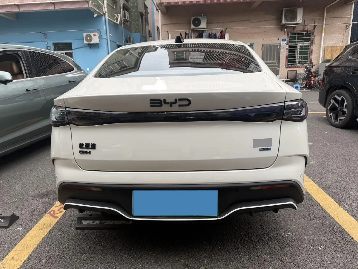 2025 BYD Seal06 1.5L 101HP L4 E-CVT PHEV 10.08KWH,autocango,china used car exporter,china ev exporter,chinese used car exporter,chinese used ev exporter