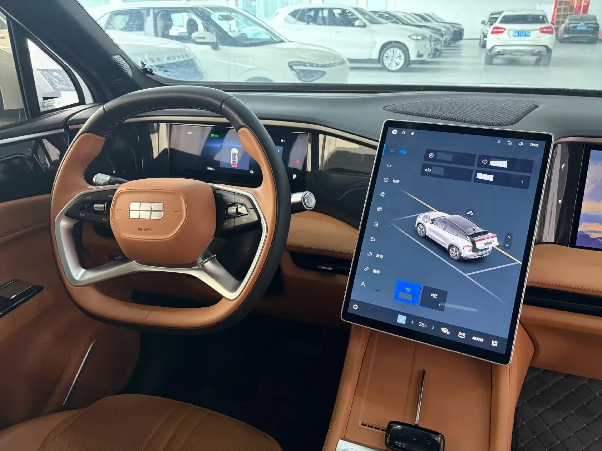 2025 Geely Galaxy L7 1.5L 112HP L4 1DHT PHEV 18.4KWH,autocango,china used car exporter,china ev exporter,chinese used car exporter,chinese used ev exporter