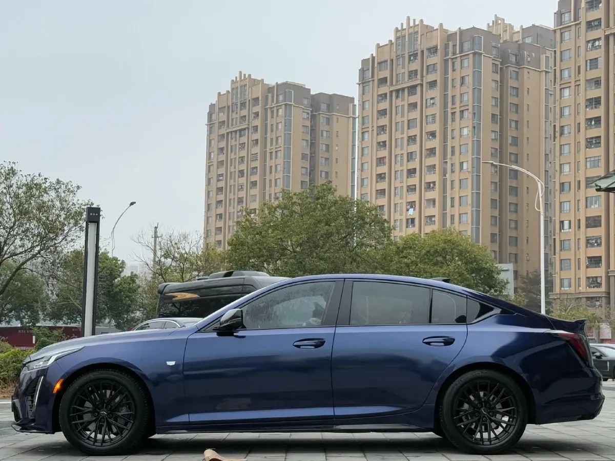 2022 Cadillac CT5 2.0T 237HP L4 10AT,autocango,china used car exporter,china ev exporter,chinese used car exporter,chinese used ev exporter