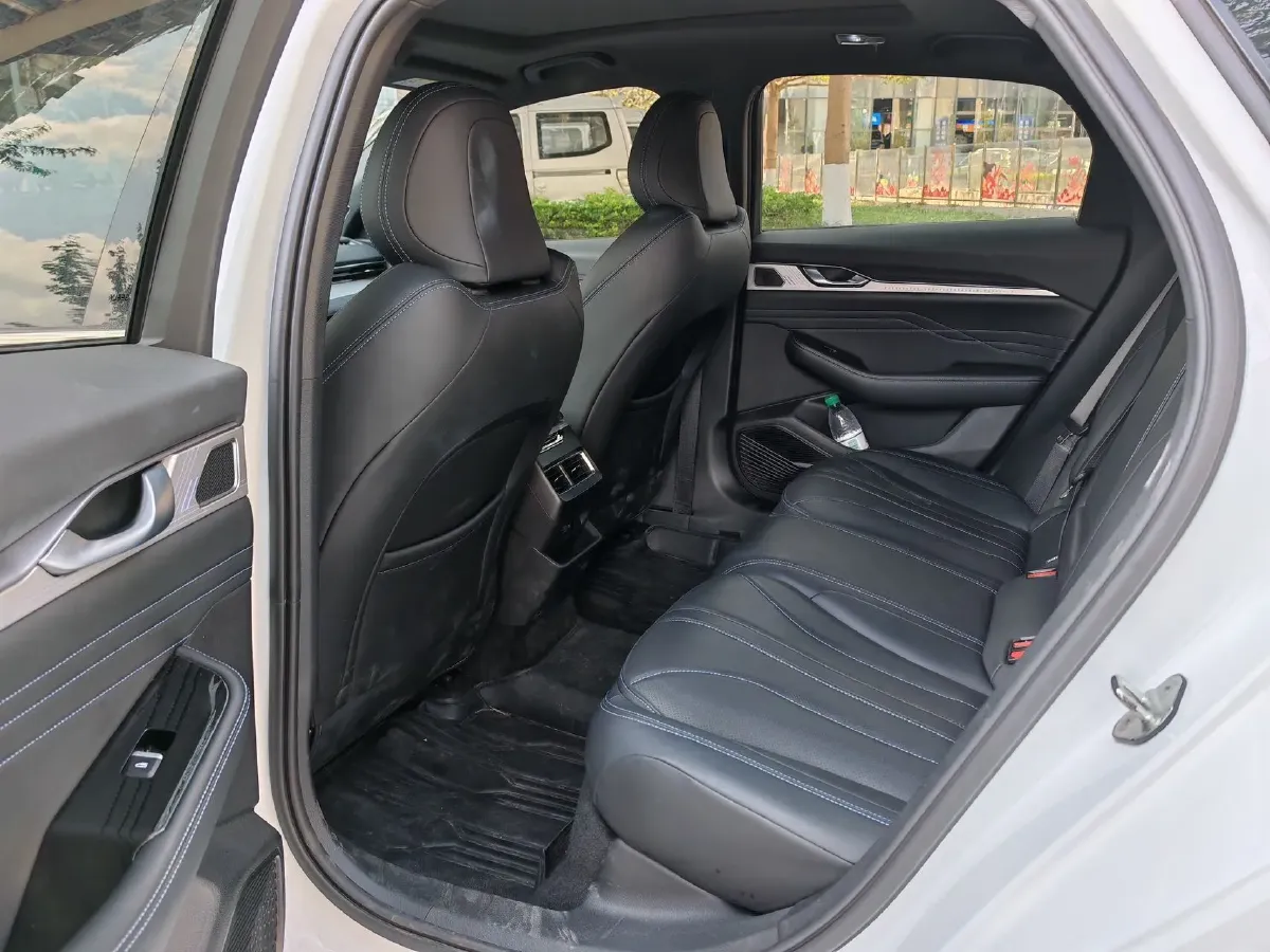 2023 Geely Preface 1.5T 181HP L4 7DCT,autocango,china used car exporter,china ev exporter,chinese used car exporter,chinese used ev exporter